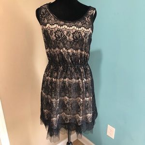 Pretty black and ivory lace dress
